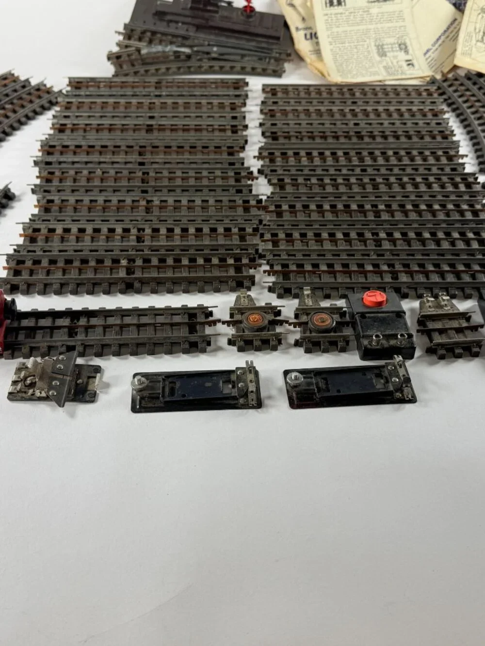 Vintage Lionel 38 pcs Super O Gauge Train Track including Uncoupling & Manuals